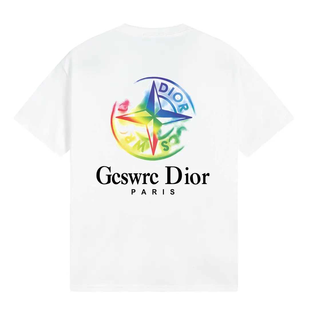 W677#P110💰 2025🆕 Stone lsland/Stone Island joint Dior colorful logo printed short-sleeved T-shirt ⚠️[Original creation, high control of details] - Made of 260 grams of combed cotton double yarn, soft and comfortable to the touch, sweat-absorbent and breathable. - Simple basic and versatile style, original quality, the first choice for couples. - Made in a large factory, four needles and five threads on the shoulder, neat routing, high quality workmanship. -Same style for men and women, very versatile, one piece for everyone, details are clearly visible. Color: Black White Size: M L